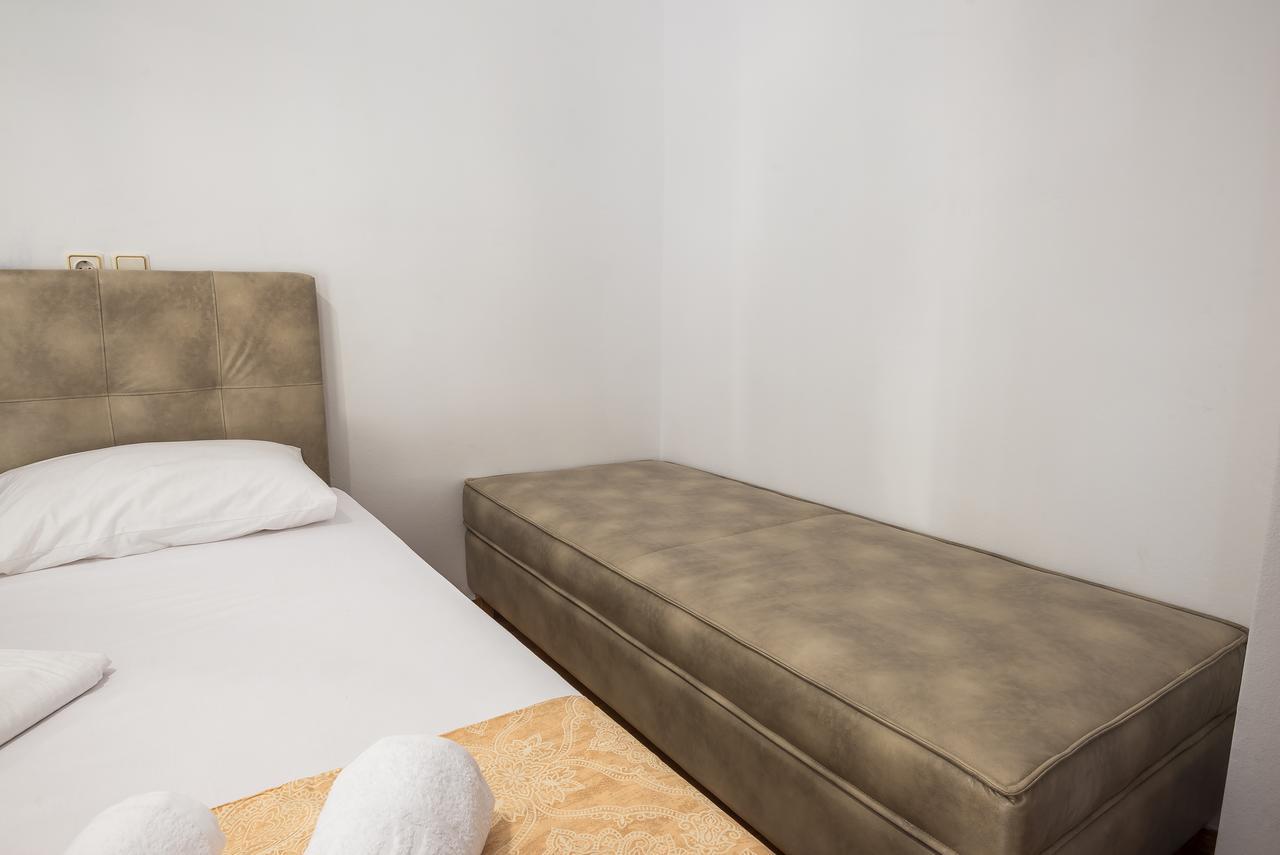 Victoria Best Apartments Athena Bagian luar foto